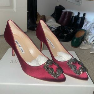 Manolo Blahnik Hangisi Maroon Brand New 37.5
